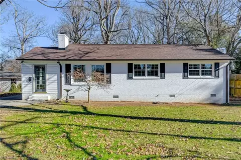 217 Burkewood Dr, Winston Salem, NC 27104