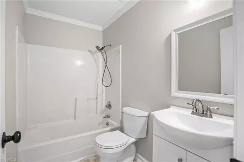 3104 Windchase Ct, High Point, NC 27265 photo 29