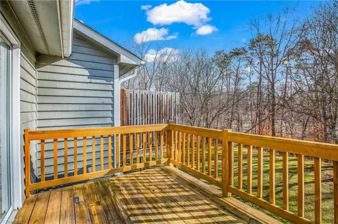 3104 Windchase Ct, High Point, NC 27265 photo 17