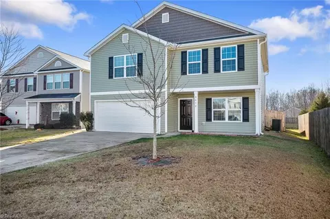 3612 Blue Spruce Ct, Greensboro, NC 27406