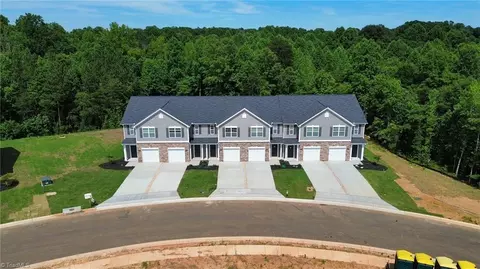 5360 Henley Ridge Dr, Graham, NC 27253