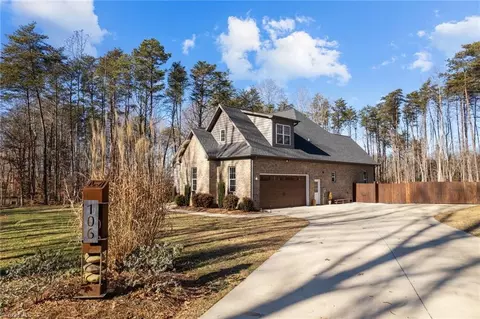 106 Beechtree Ln, King, NC 27021 photo 5