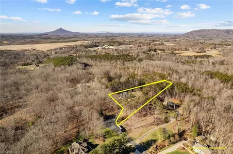 106 Beechtree Ln, King, NC 27021 photo 46