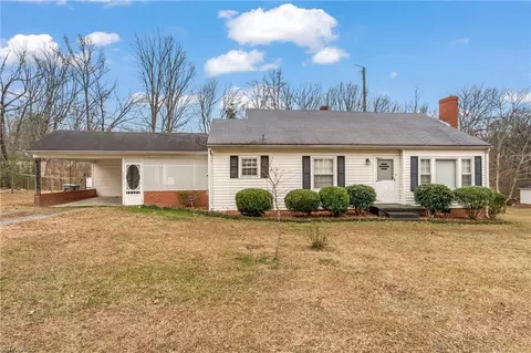 315 Tremont Dr, Asheboro, NC 27203