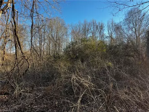 00 Light Rd, Thomasville, NC 27360