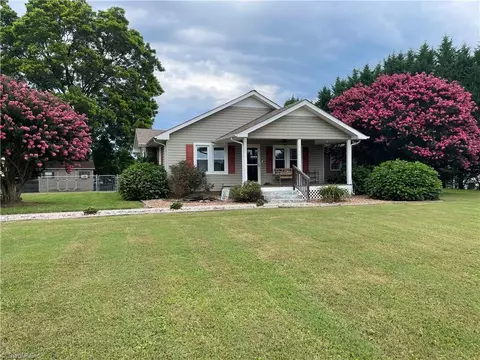 3278 Rock Creek Rd, North Wilkesboro, NC 28659