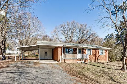 1255 Foushee Rd, Ramseur, NC 27316