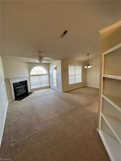 5000 Lawndale Dr #J, Greensboro, NC 27455