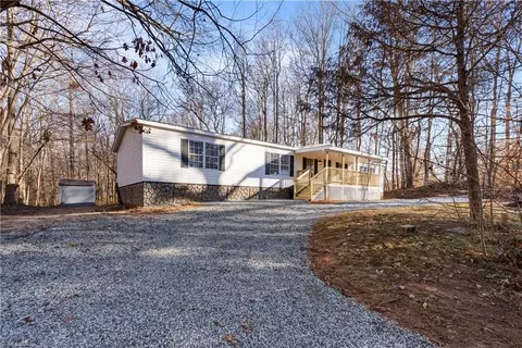 222 Helen Dr, Linwood, NC 27299