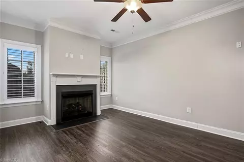4305 Holstein Dr, High Point, NC 27265 photo 8