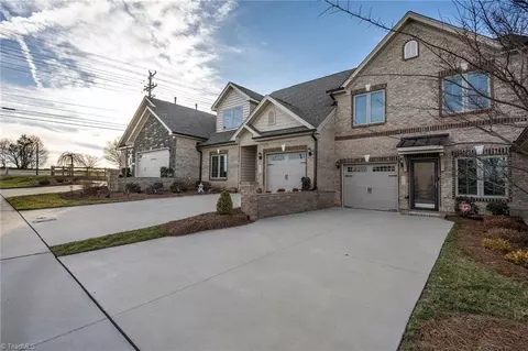 4305 Holstein Dr, High Point, NC 27265 photo 29