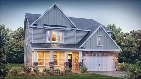 2415 Seagull Pt, High Point, NC 27265