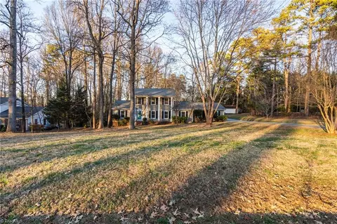 4509 Doncaster Dr, Greensboro, NC 27406