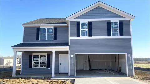 261 Altavista Dr, Clemmons, NC 27012
