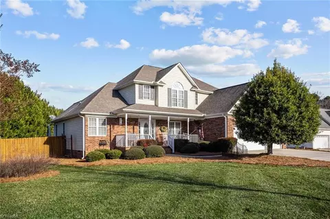 135 Jes Wes Ln, Lexington, NC 27295