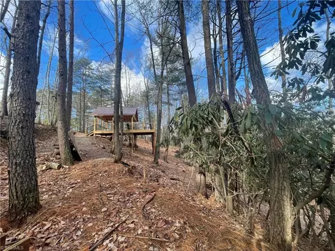 Lot 34 Doe Run, Purlear, NC 28665 photo 12