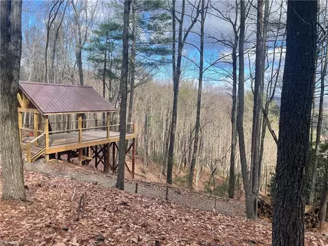 Lot 34 Doe Run, Purlear, NC 28665 photo 16