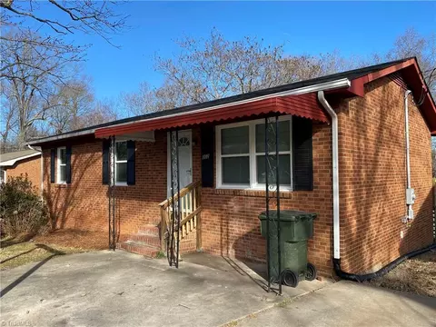 302 Carters Grove Rd, Lexington, NC 27292