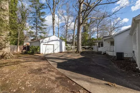 702 Sunset Dr, High Point, NC 27262 photo 28