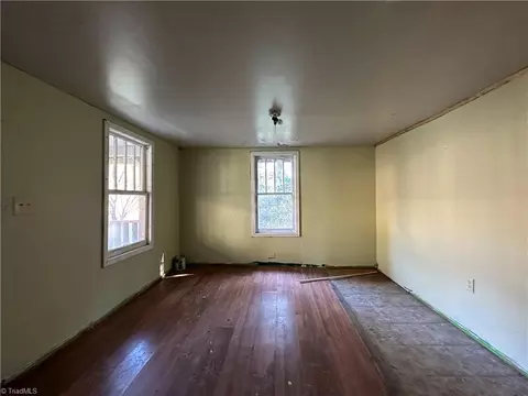 393 Big Ivy Rd, Purlear, NC 28665 photo 14
