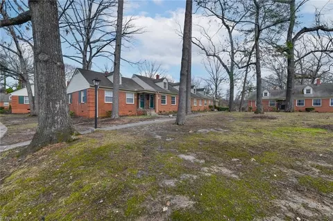 1228 Pamlico Dr, Greensboro, NC 27408