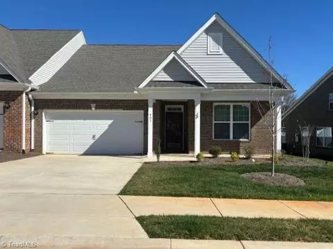 403 Mountain Grove Ln, Kernersville, NC 27284