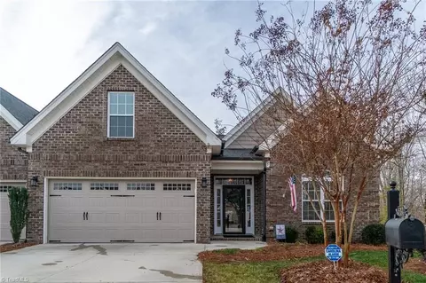 311 Lawrence Dr, Lexington, NC 27295