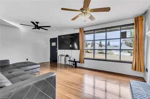 2318 Gordon Rd, High Point, NC 27265 photo 8