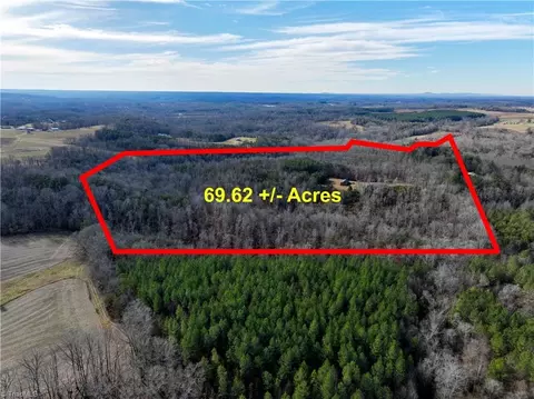1159 Corner Rd, Pinnacle, NC 27043 photo 11