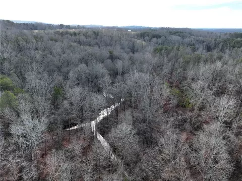 1159 Corner Rd, Pinnacle, NC 27043 photo 19