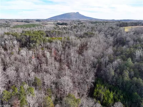 1159 Corner Rd, Pinnacle, NC 27043 photo 4