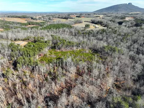 1159 Corner Rd, Pinnacle, NC 27043 photo 5