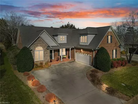 139 Cedar Ln, Bermuda Run, NC 27006 photo 2
