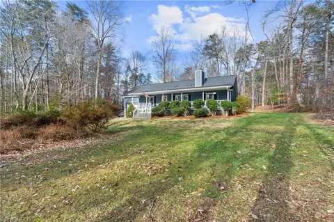 2569 Shiloh Church Rd, Winston Salem, NC 27105