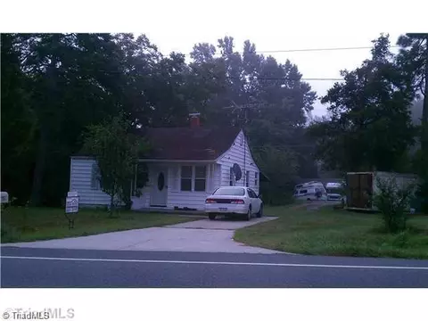 1402 Baker Rd, High Point, NC 27263