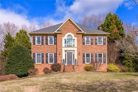 5425 Kingsbridge Rd, Winston Salem, NC 27103