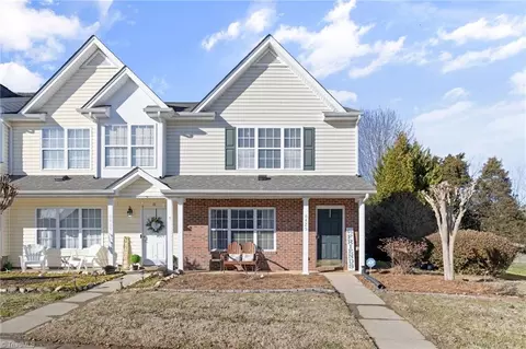 6425 Coral Vine Way, Whitsett, NC 27377