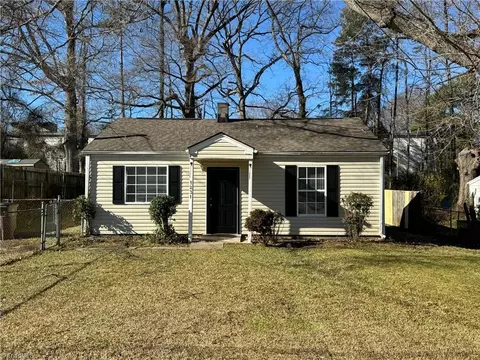 1231 Lolly Ln, Greensboro, NC 27405