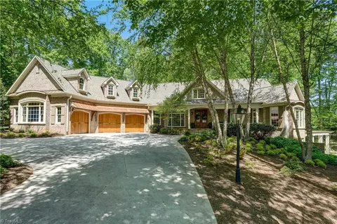 7001 Lake Henson Dr, Summerfield, NC 27358