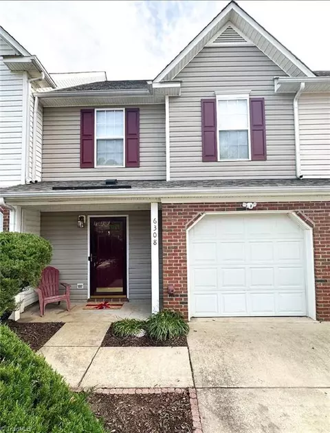 6308 Double Eagle Dr, Whitsett, NC 27377