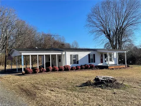 6040 Austin Little Mountain Rd, Elkin, NC 28621