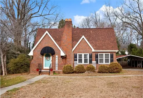 906 Courtland Ave, Reidsville, NC 27320