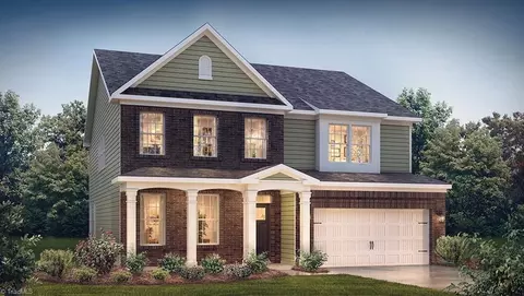 2412 Seagull Pt, High Point, NC 27265