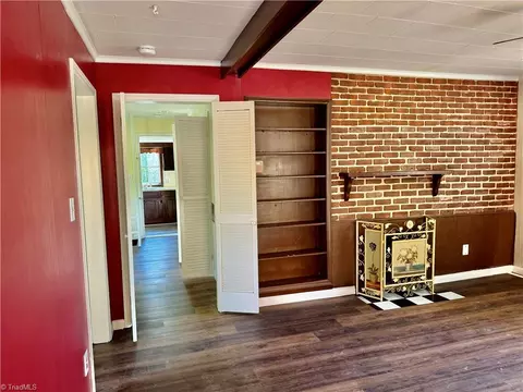 119 Plummer Dr, Archdale, NC 27263 photo 9