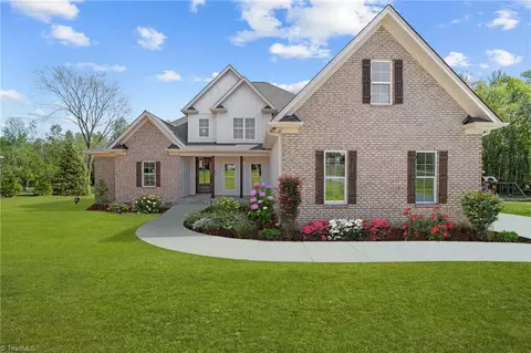 1455 Bethan Dr, Summerfield, NC 27358