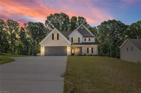 4842 Old Thomasville Rd, Winston Salem, NC 27107