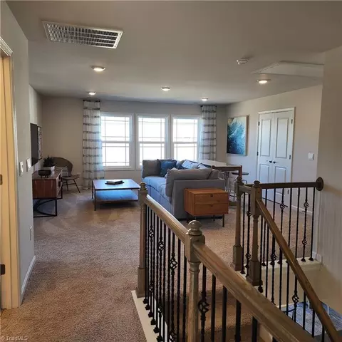2408 Seagull Pt, High Point, NC 27265 photo 14