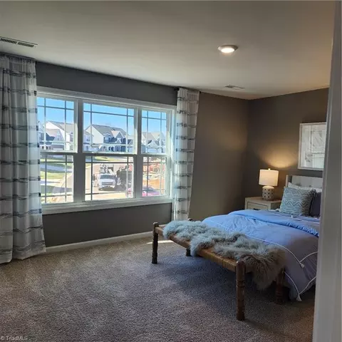 2408 Seagull Pt, High Point, NC 27265 photo 16