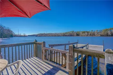 140 Westridge Dr, Denton, NC 27239