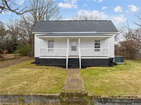 3702 Causey St, Greensboro, NC 27407